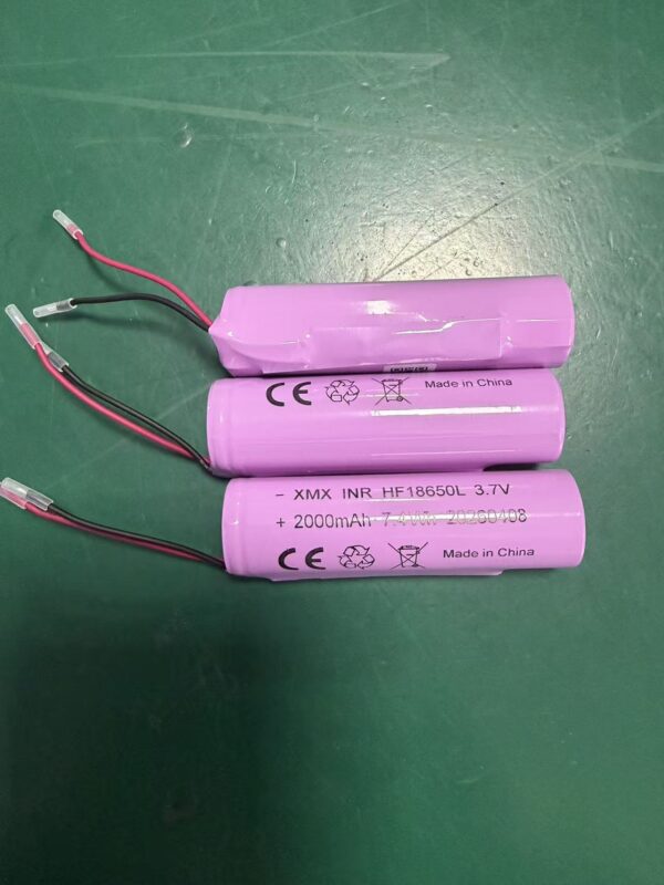 18650 3.7V 2000mAh Rechargeable Li-ion Battery with PCM Protection Connector for Flashlight Headlamp Power Bank Camera IoT Device | In Stock | OEM Factory Direct