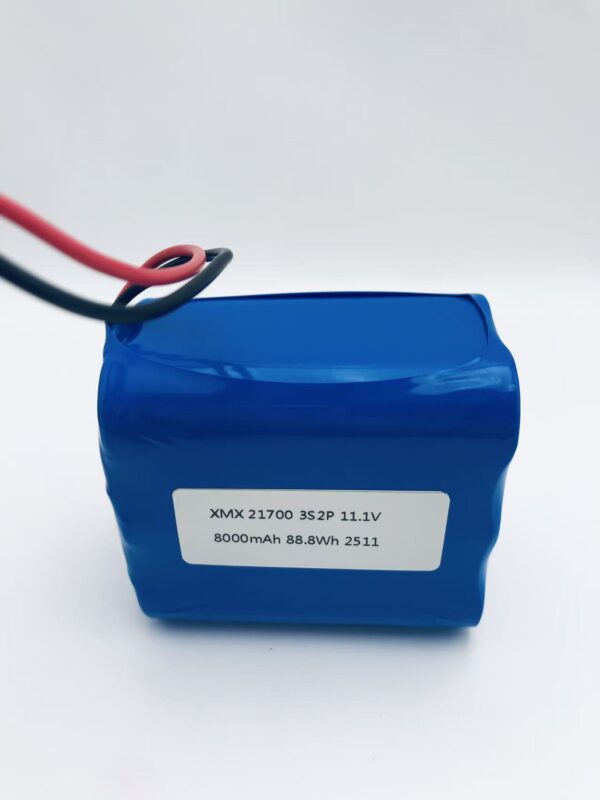 21700 3S2P Lithium Battery Pack 11.1V 8Ah for Solar LED Light — Built-in BMS Protection Rechargeable Li-ion