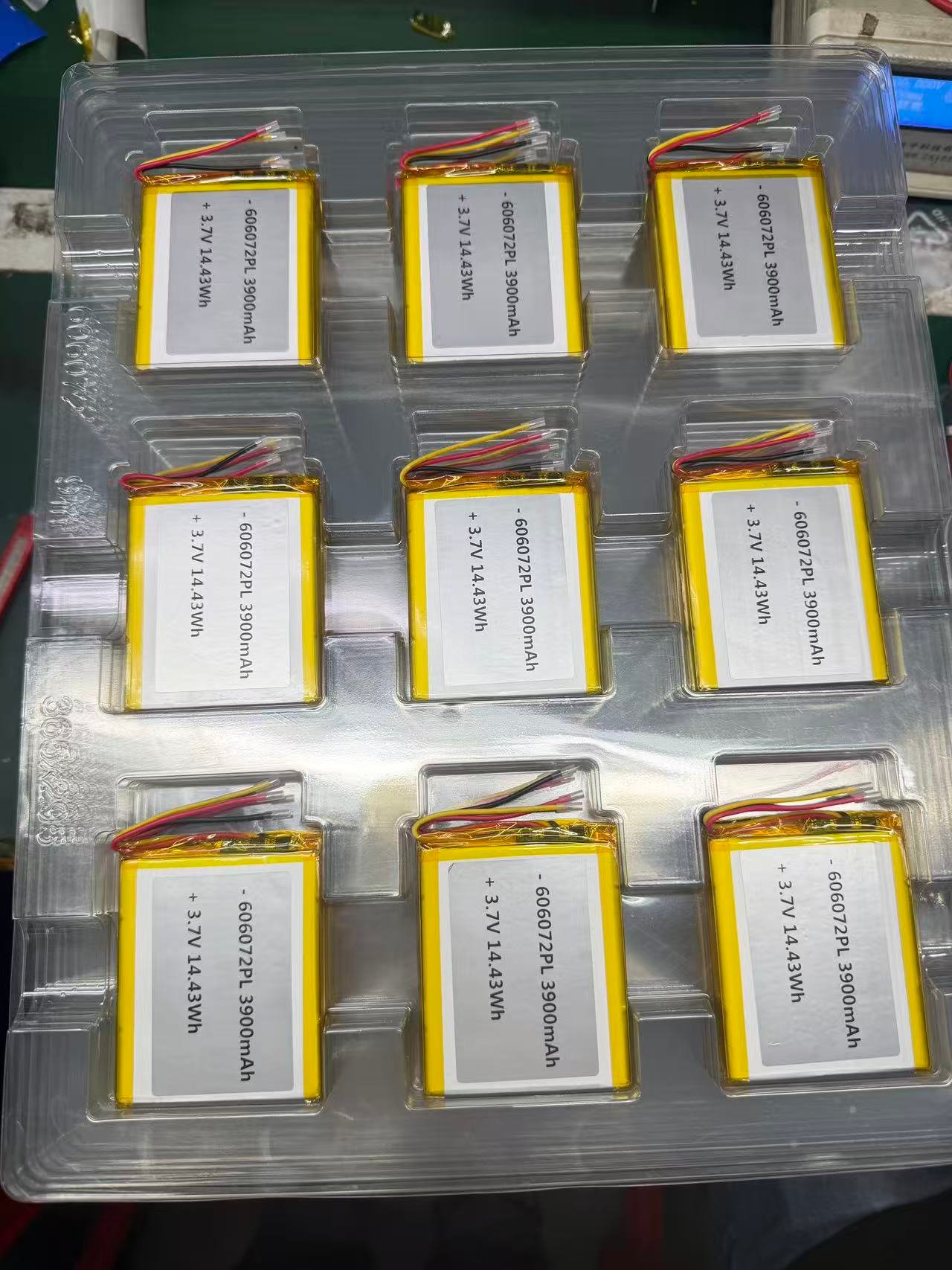 606072 3.7V 3900mAh LiPo Battery - 6mm Thin Large Area 60x72mm Cell Top View