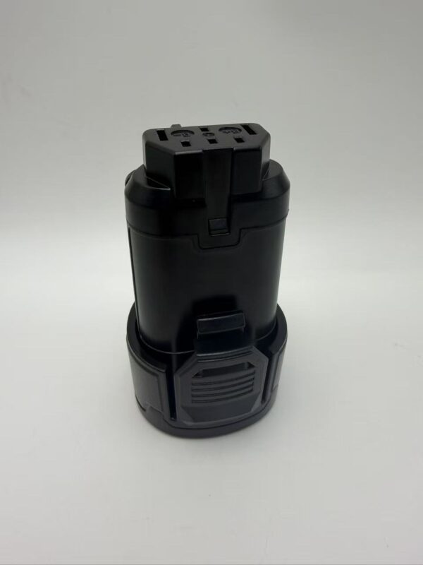 AEG L1215-5 AEG L1215 battery charging demonstration