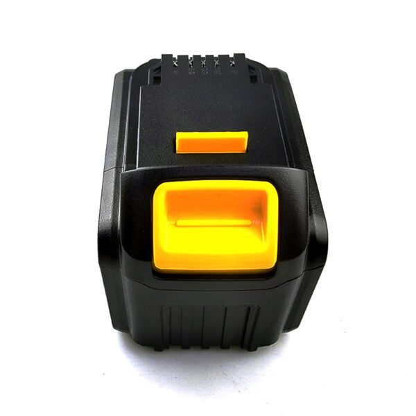 DCB205 20V 20AH (7) DCB205 12Ah 162Wh Battery for DeWalt - Rear Contact and Vent Detail